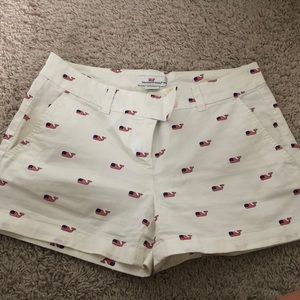 Vineyard vines American flag whale shorts